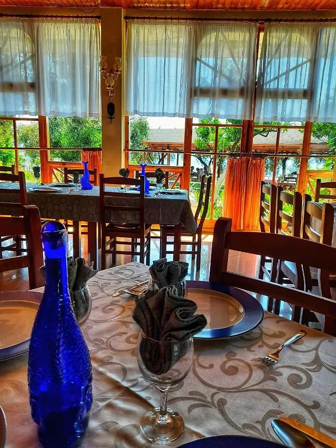 Hotel Pashai Radhimë